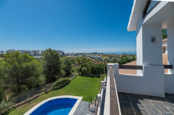 Luxurious front line golf villa on la resina golf - Estepona ( SOLD ) - Imagen 13