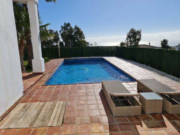 Villa en alquiler en la paloma - 6 450€/Mes. - Imagen 4